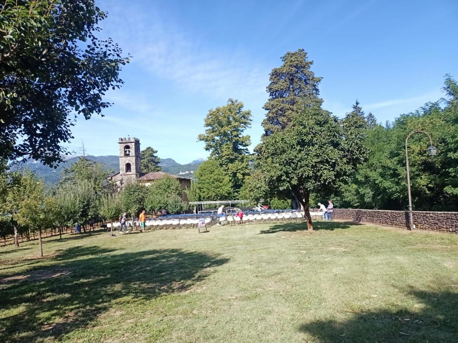 Affittacamere La Foresta Di Sopra Barga Exterior foto